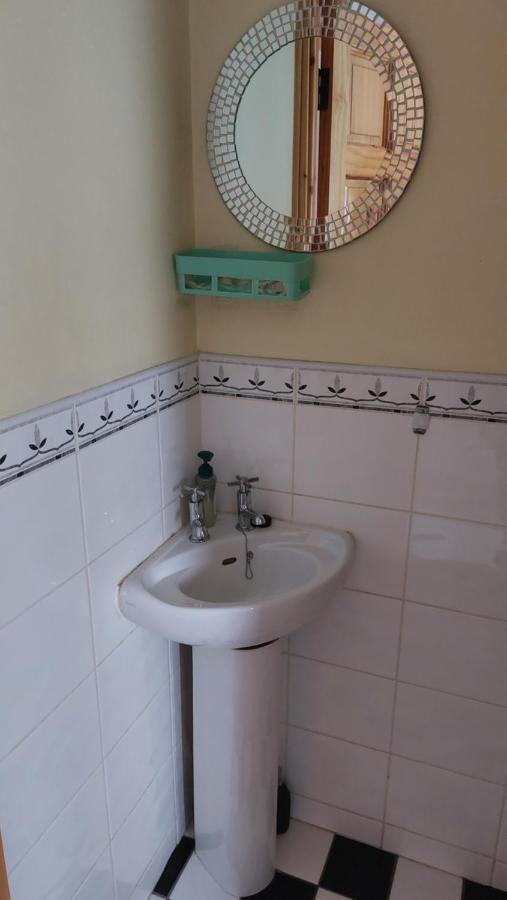 Small Single Room Letterkenny Eksteriør billede